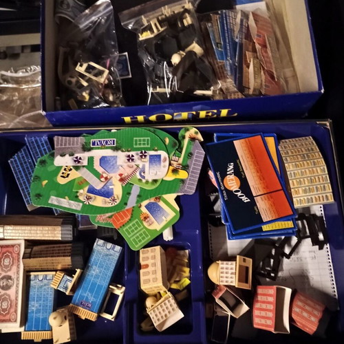 Hotel board game used, almost complete