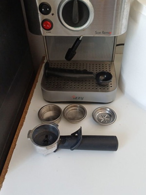 Izzy espresso machine used
