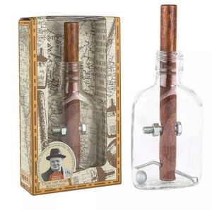 Σφραγισμένο Puzzle Churchill`s cigar and whisky bottle