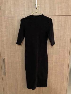 Zara dress like new, black, size S
