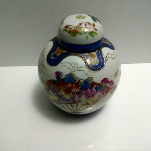 Satsuma porcelain vases used, set of 3 pieces