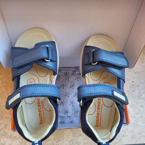 Biomecanics leather sandals like new, size 26, blue