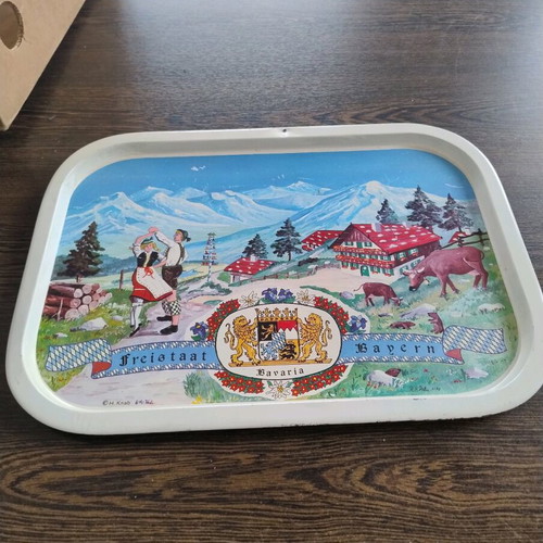Vintage metal tray 1990 like new, 40x28 cm