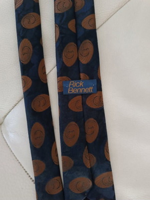 Silk ties pack of 2 thin beige and brown like new