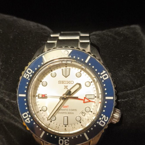 Seiko Prospex 1968 Heritage Divers GMT 60th Anniversary SPB 519J1 like new
