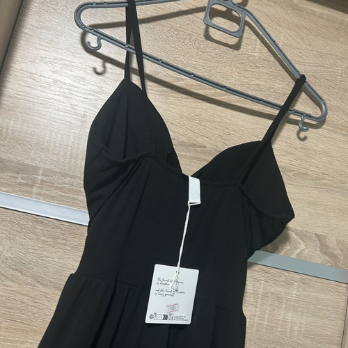 Midi dress black, new, ribbed fabric, slit to the knee