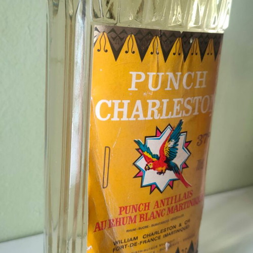 Punch Charleston collectible decor bottle like new