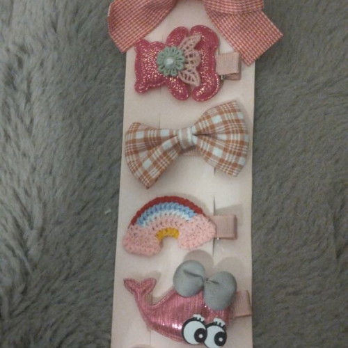Hair clips new, set of 6 pieces