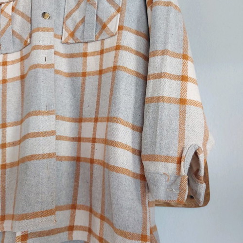 Flannel shirt-jacket women's used, size Small