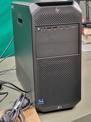 HP Z4 G5 Workstation Xeon w5-2445 64GB DDR5 ECC RAM