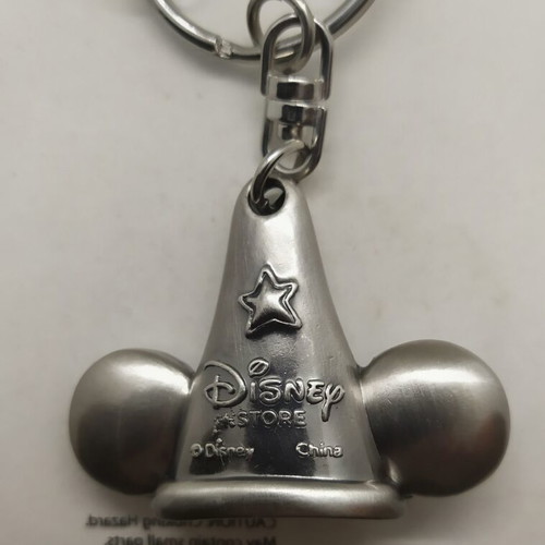 Disney Sorcerer's Hat Keychain new, pewter
