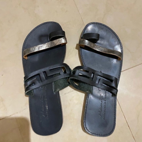 Handmade black sandals size 37 in very good condition