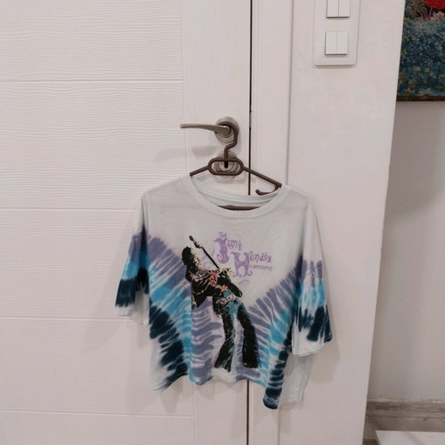 Jimi Hendrix Goodie Two Sleeves Womens Crop Tee like new, cotton, size M-L