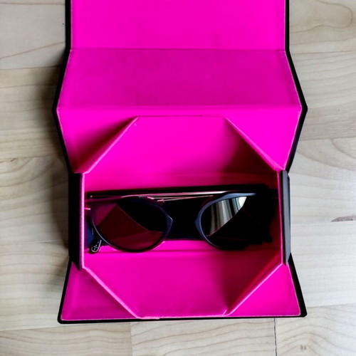 Brixton women's sunglasses used, black with gold details