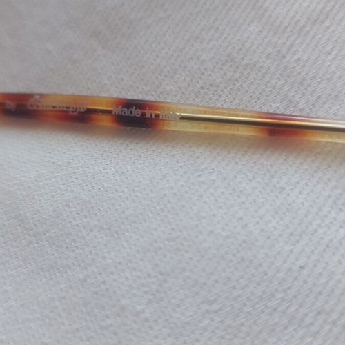 Vintage eyeglass frame unisex, like new, brown tortoiseshell