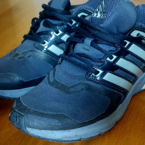 Adidas Questar athletic shoes No40 like new, black with boost sole