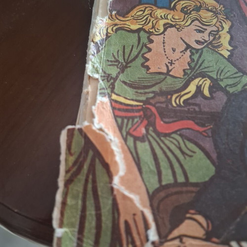 Hamlet book, old collectible 1963 edition