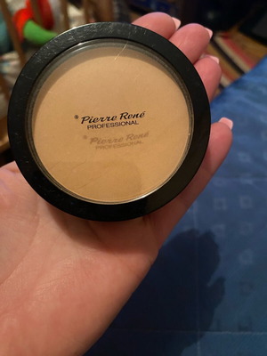 Pierre Rene Professional No 10 powder beige shade like new