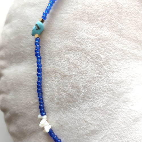 Handmade blue beaded necklace with turquoise stones, like new