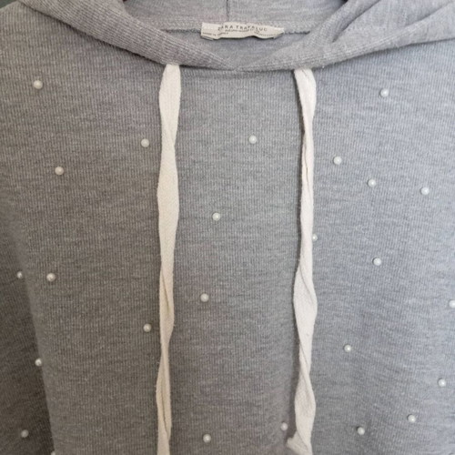 Zara Trafaluc grey hoodie with pearls like new S-M