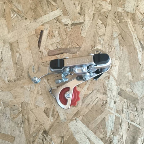 Rear bicycle derailleur new
