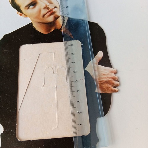 Ricky Martin paper frame in good condition