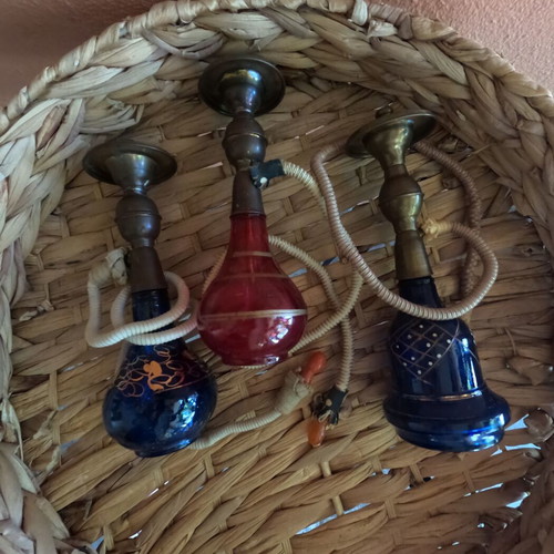 Decorative hookahs used with glass removable container, pack of 3
