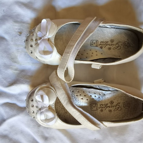 Giardino d'Oro girls' shoes size 25 used