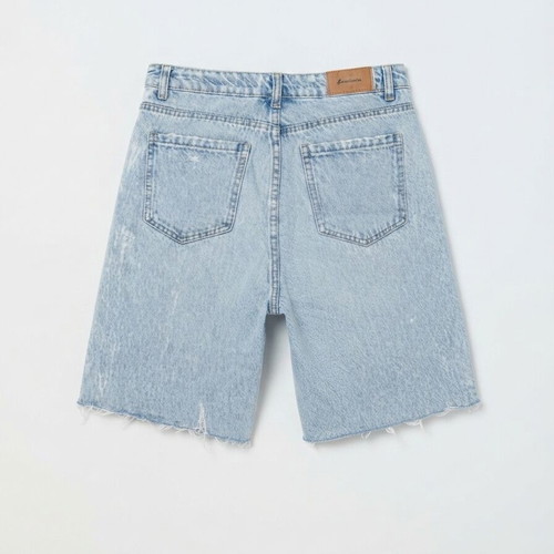 Mom shorts Stradivarius like new, light blue denim, size S