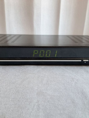 Δέκτης Schwaiger DSR 6020 μεταχειρισμένος, ψηφιακός, χωρίς τηλεκοντρόλ
