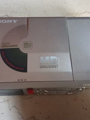 Minidisc Sony MZ R37 μεταχειρισμένο, πλήρως λειτουργικό, δεκαετίας 1990