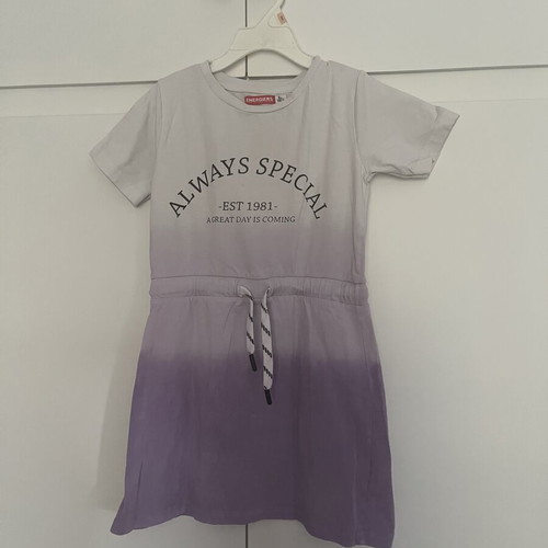 Girls' dresses used, pack of 9 for ages 6-8