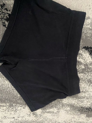 Nike women's athletic shorts new black size M