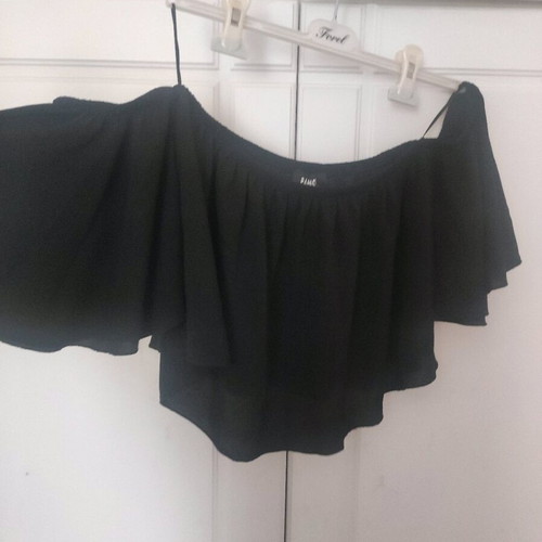 Crop top off-shoulder like new, size S