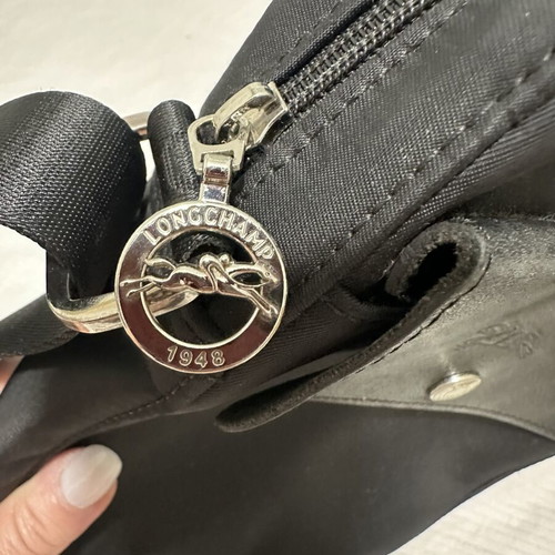 Longchamp crossbody bag very good condition, black