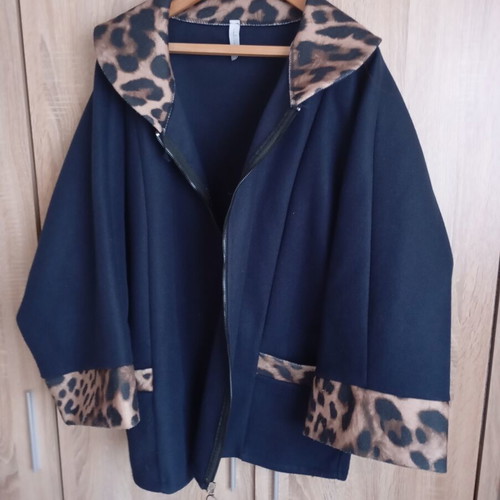 Coat jacket like new, blue with leopard print collar and cuffs