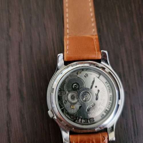 Seiko 5 automatic watch like new