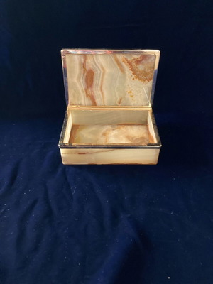 Alabaster box like new