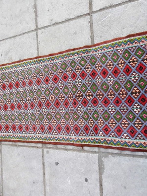 Κιλίμι αργαλειού παλιό χειροποίητο σε πολύ καλή κατάσταση