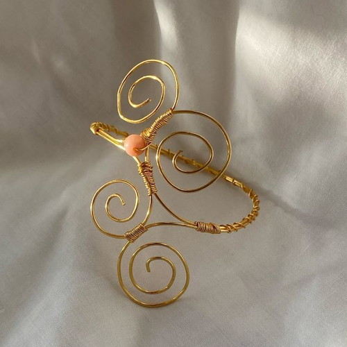 Fairycore bracelet with pink aventurine bead, brass wire