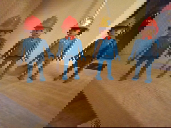 playmobil 4 vintage πυροσβέστες