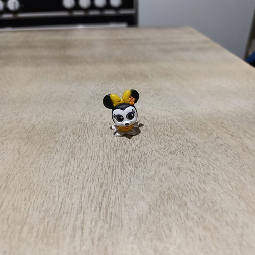 Disney Doorables Minnie Mouse figure like new