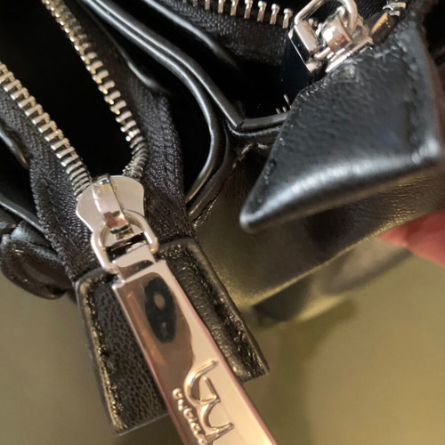 Byblos bag quilted double chain like new