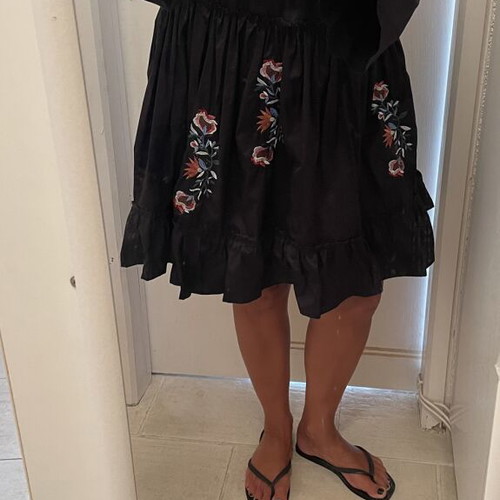Zara midi cotton dress black with embroidered flowers size M-L