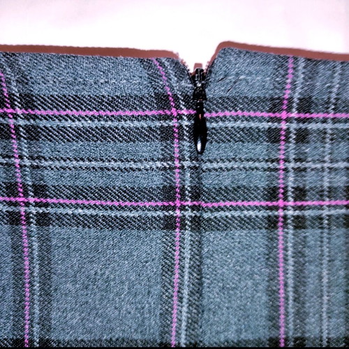 Encuentro gray pink plaid mini pleated skirt used, XS
