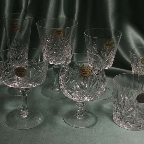 Cristal D'arques Chantilly Taille Beaugency glasses new, 84-piece collection