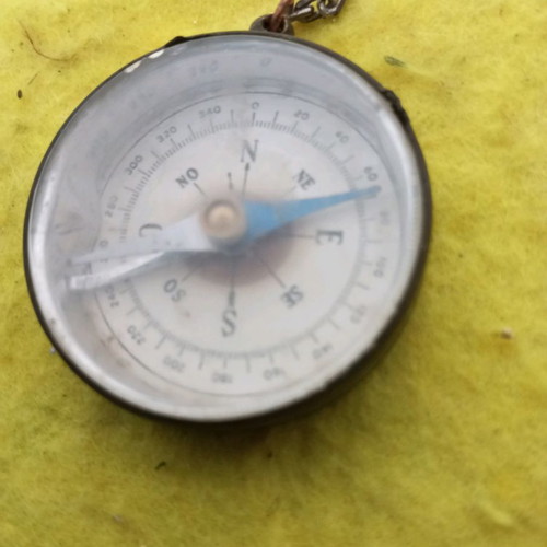Pocket compass bronze era 1900-1920 functional