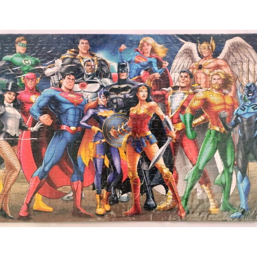Justice League DC framed puzzle like new 35x50cm wall decoration