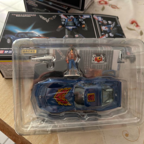 Transformers Masterpiece Tracks new Japanese edition with box and accessories