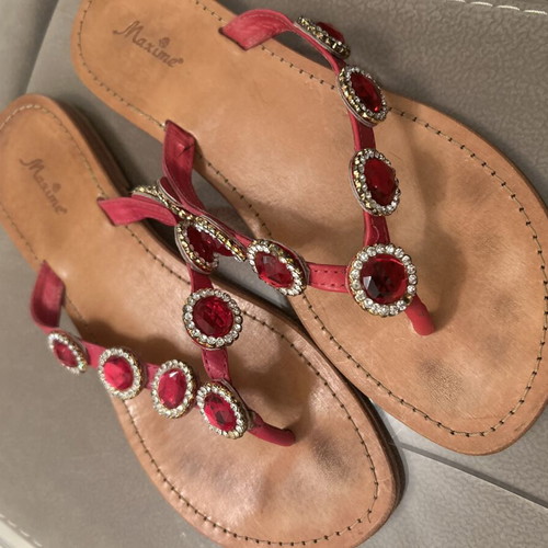 Maxime leather sandals with large fuchsia stones and crystals, like new